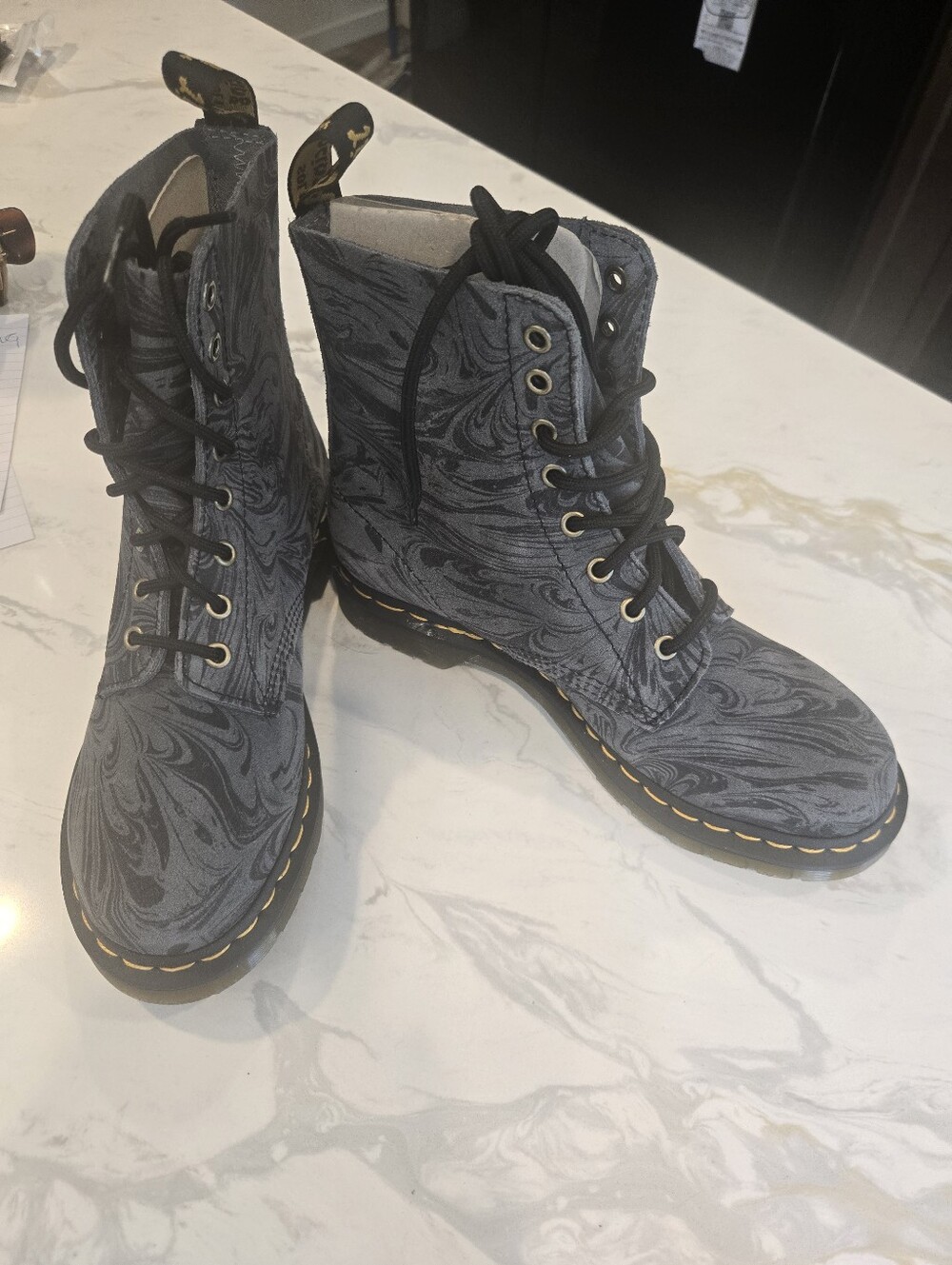 NEW!! Dr Martens Black & Grey Swirl Pattern Suede Boot. Size 8.  MAKE OFFER! - Picture 11 of 11